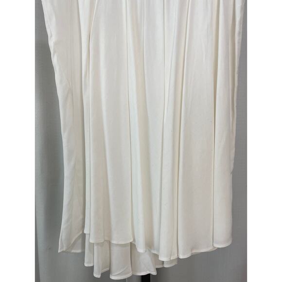 Embroidered Off-Shoulder Mini Dress - White and Gold - Picture 9 of 10